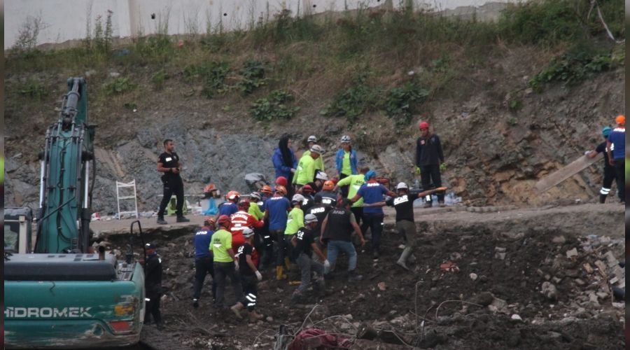 Bir vatandaşın daha cansız bedeni çıkartıldı