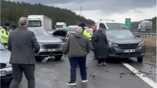 Bolu'da TEM Otoyolu'nda 10 araçlı zincirleme kaza: 6 yaralı