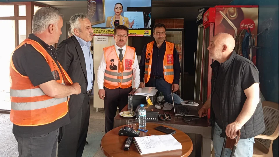 BTP Sivas'tan Gölova’da siyasi partilere ziyaret ve esnafla buluşma