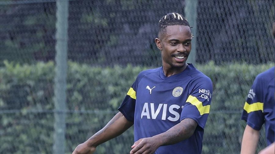 "Bu sezon her �eyi kazanmak istiyoruz"