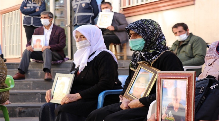 Bütün çocukların dağdan gelmesini istiyoruz