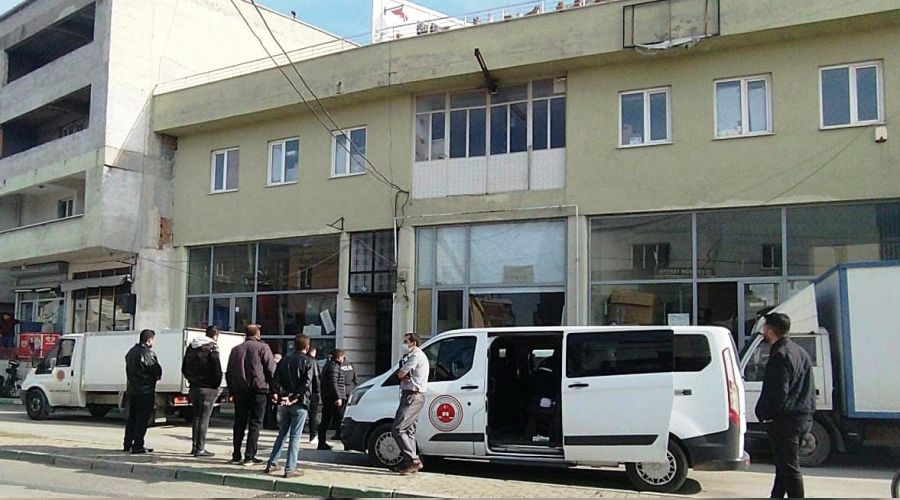 Çamaşır asarken canından oldu