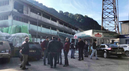 Çay fabrikasında kazan patladı