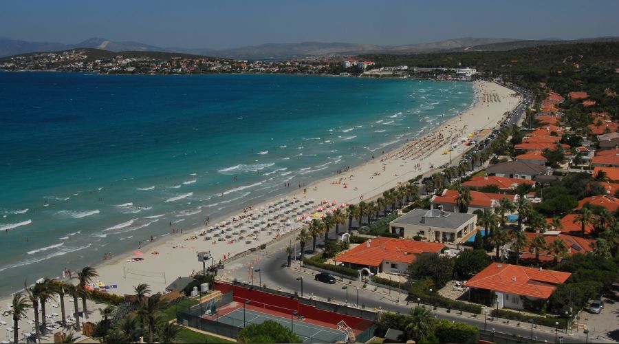 Çeşme'de 88 adet arsa satılacak