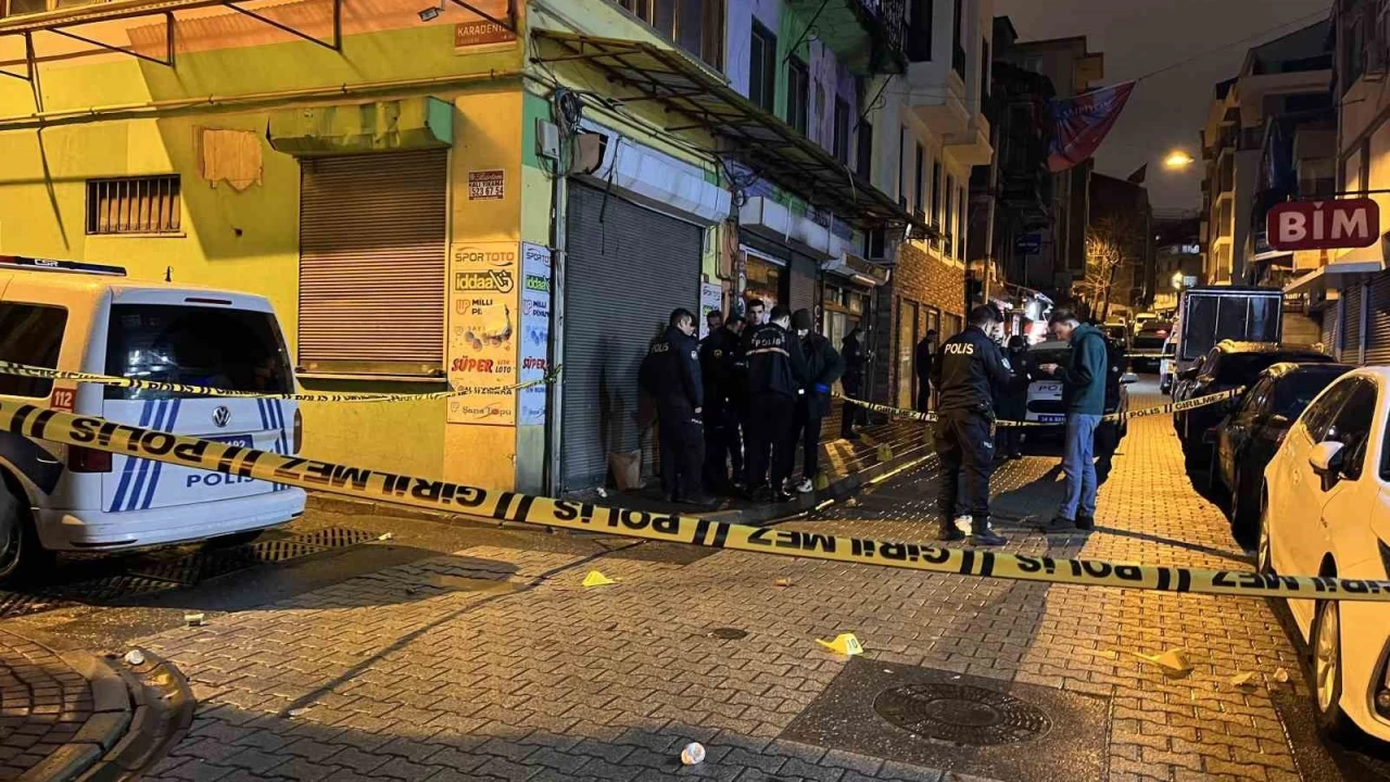 Çeteler her yerde... Fatih'te çamaşırhaneye silahlı saldırı: 2 yaralı