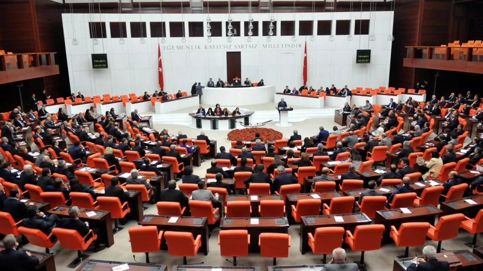 Cumhur İttifakı’nda "askeri hastane" çelişkisi