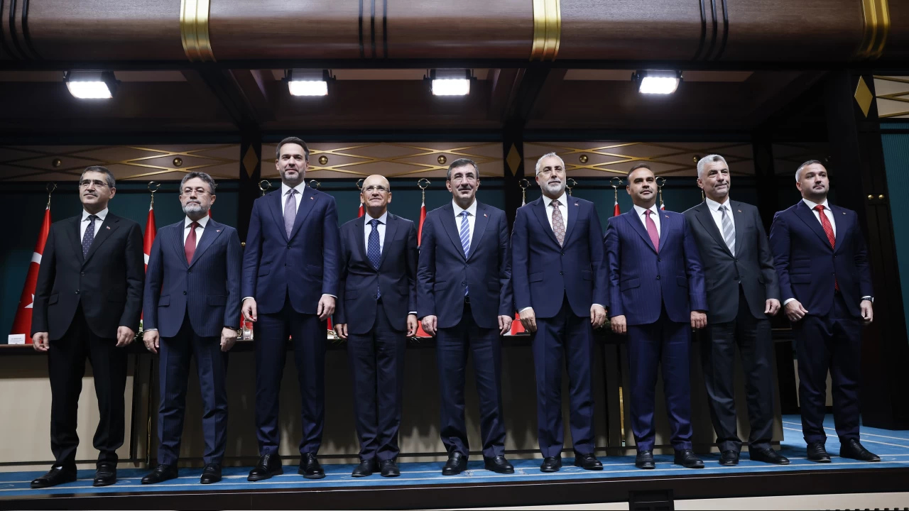 Cumhurbaşkanı Yardımcısı Yılmaz, 2025-2027 Dönemi Orta Vadeli Programı açıkladı