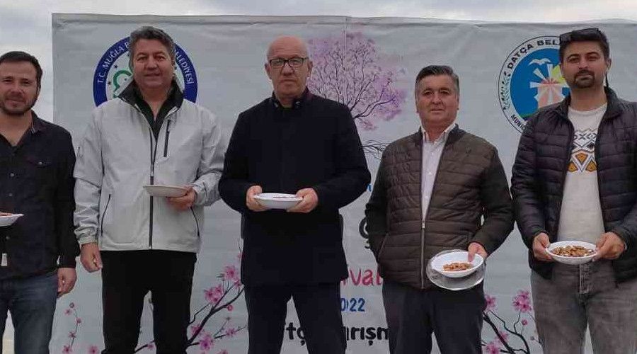 Datça Badem Çiçeği Festivali sönük geçti