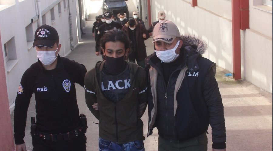 DEAŞ'ın uyuyan hücrelerine 5 tutuklama