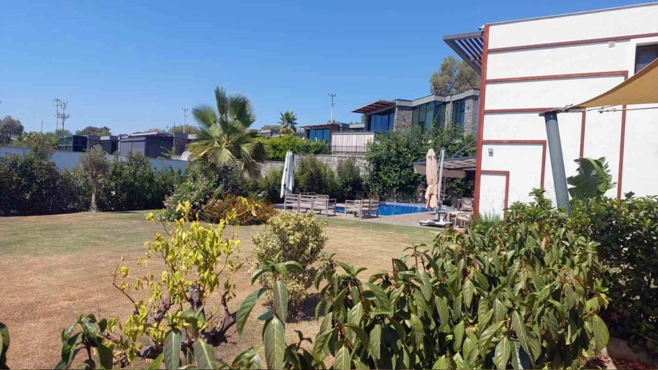 Demet Akal�n'a 18 bin lira su faturas� geldi