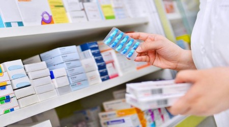 Dikkat! " Bilinçsiz antibiyotik kullanmak öldürüyor"
