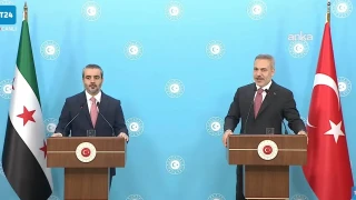 Dışişleri Bakanı Hakan Fidan ve Suriye Dışişleri Bakanı Esad Hasan Şeybani, Ankara'daki görüşmelerinin ardından yaptığı ortak basın toplantısında hem ikili ilişkiler hem de bölgeseler konularla ilgili mesajlar verdi