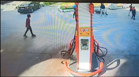 Dur ihtarına uymadı, polisi ezdi