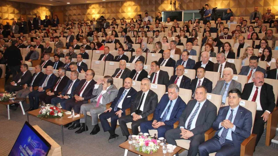 E-ticaret hamlesi Ayd�n'dan ba�lad�