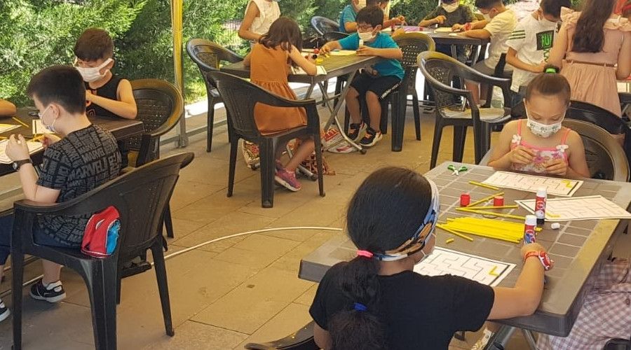 Ekolojik Bina'da çevre bilinci ve ekolojik yaşam eğitimleri sürüyor