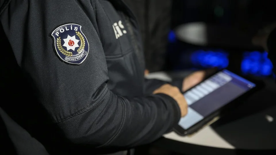 Emniyette büyük ‘köstebek’ operasyonu