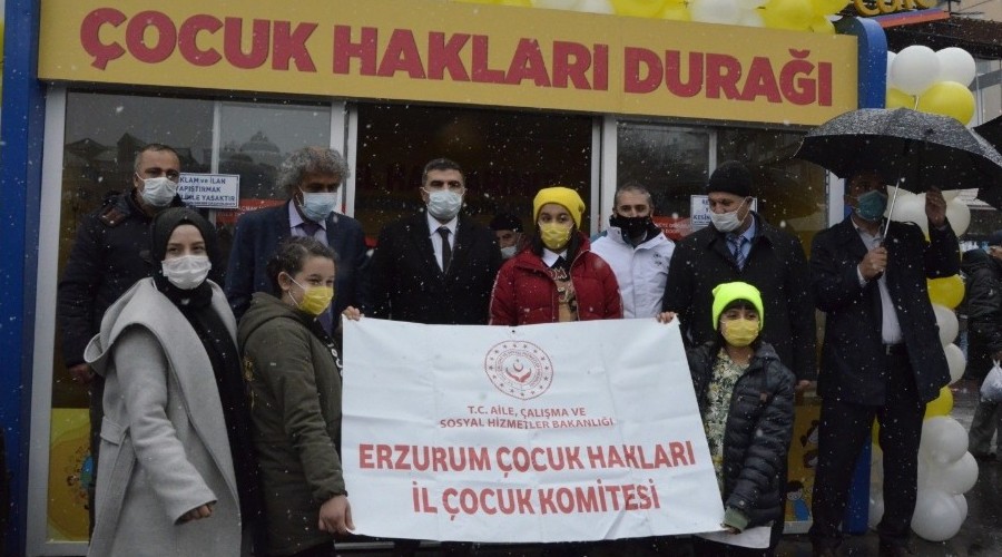 Erzurum'da 'ocuk Haklar Dura' ald