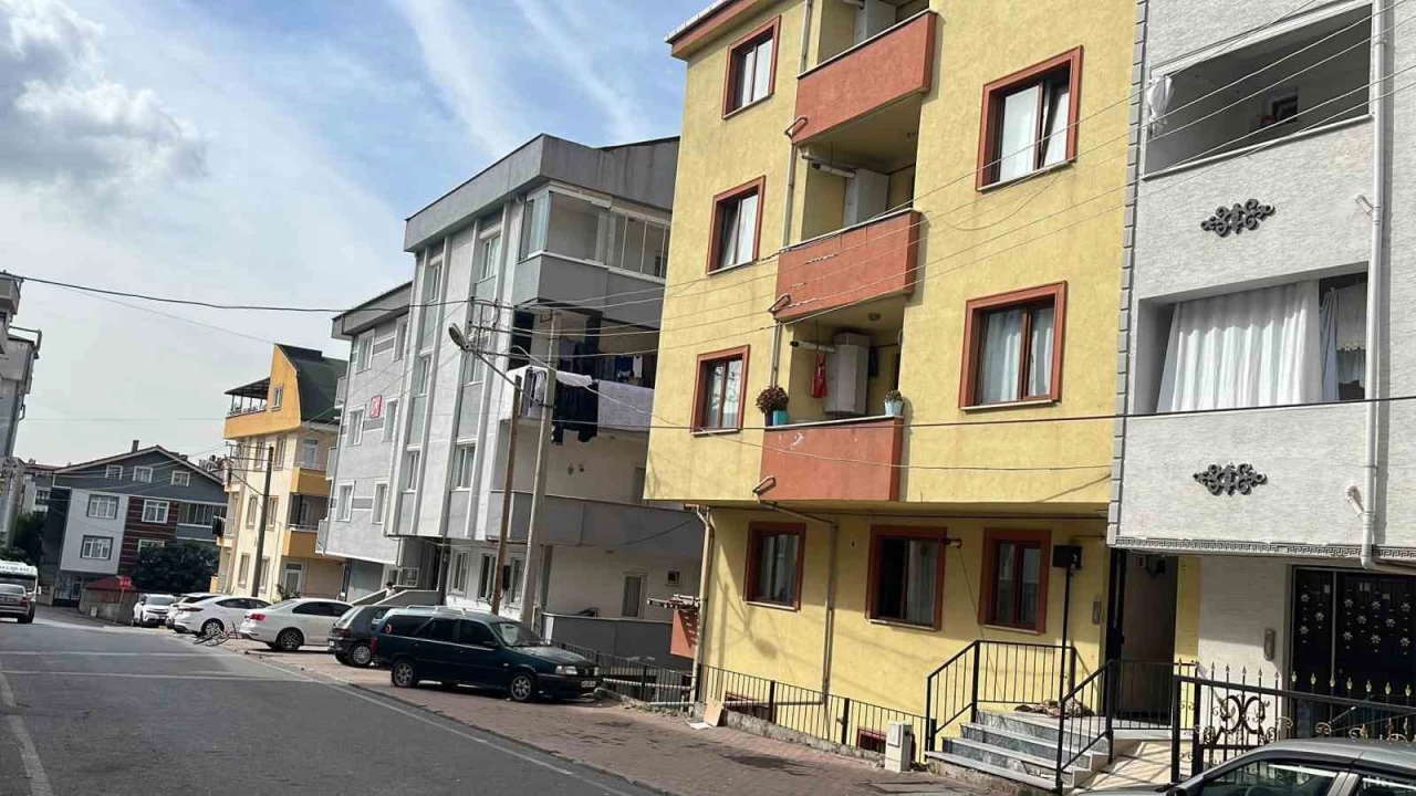 Eşini boynundan vuran şahıs hastaneye kadar takip etti