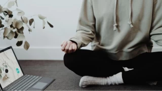 Evde meditasyon ile stres yönetimi nasıl yapılır?