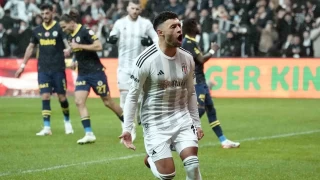 Fenerbahe - Beikta derbisinin golleri yabanclardan