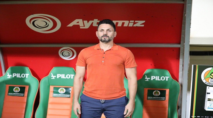 Fenerbahçe Erol Bulut'u resmen açıkladı