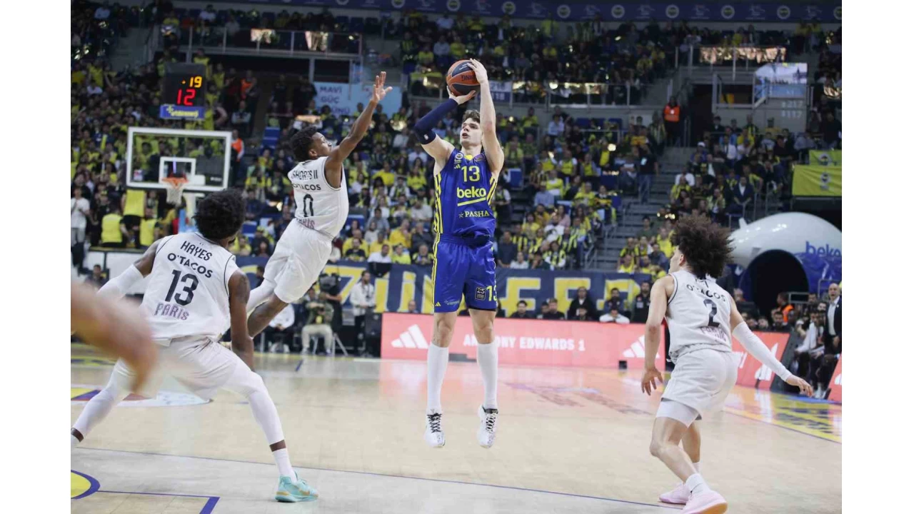 Fenerbahçe, Euroleague'de play-off'u garantiledi