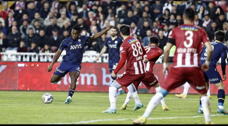 Fenerbahe final iin rvana kyor 