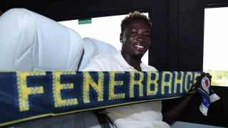 Fenerbah�e, Ganal� stoper Oppong'u kadrosuna katt�