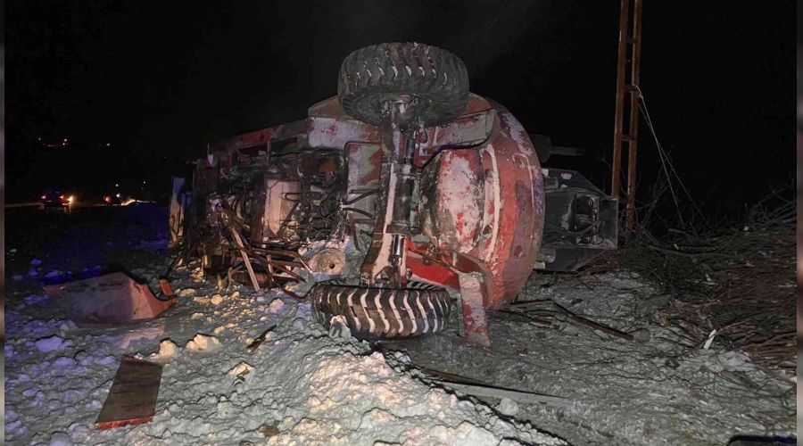 Freni patlayan vinç yüklü tır devrildi: 1 ölü