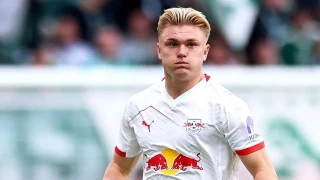 Galatasaray�da 21 ya��ndaki golc� g�ndemde