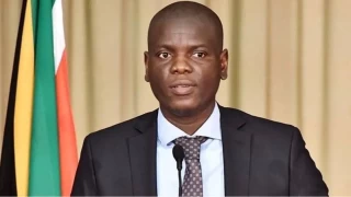 Gney Afrika, srail'in srgn planna kar Filistinlileri getiren uular kabul etmeyecek