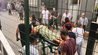 Hamile kadın ve oğlu yangından kurtarıldı