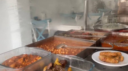 İhtiyaç sahipleri için "askıda yemek" projesi başlattı