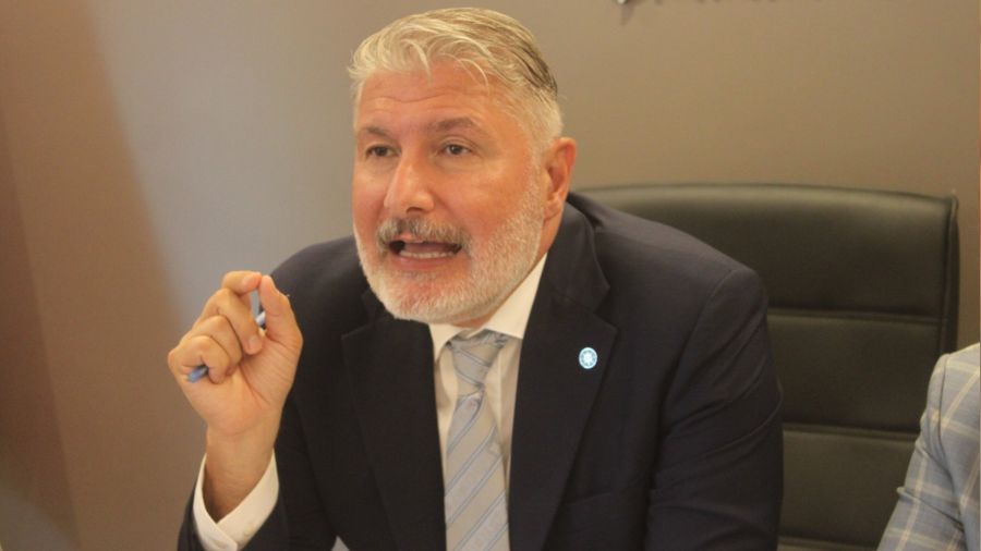 '�ktidar�n se�imi erteleme hakk� yok'