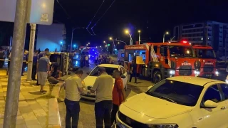 İşçi servisiyle otomobil çarpıştı, 1 ölü, 14 yaralı