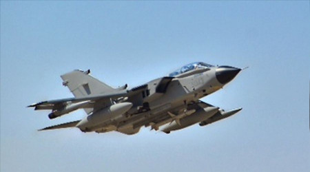 İsrail savaş uçakları Beyrut üzerinde alçak uçuş gerçekleştirdi