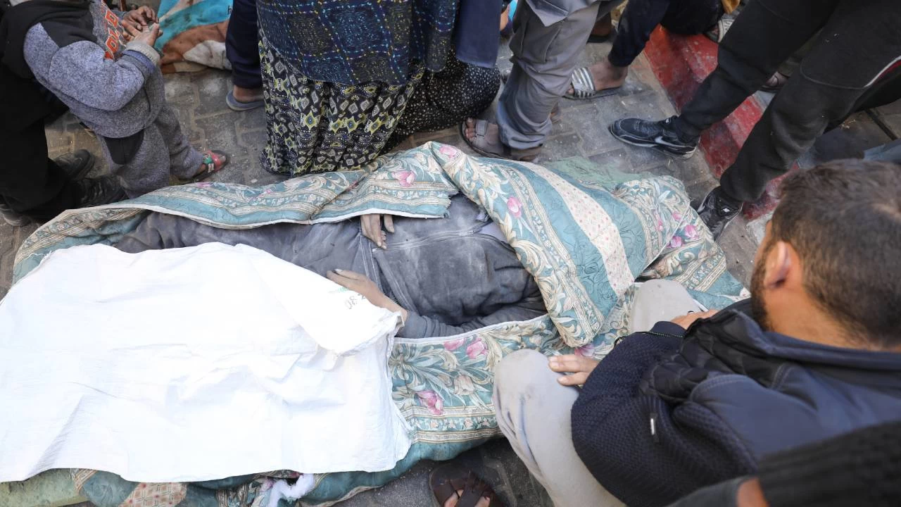 İsrail'in Şifa Hastanesi baskında şu ana kadar 90 Filistinli öldü