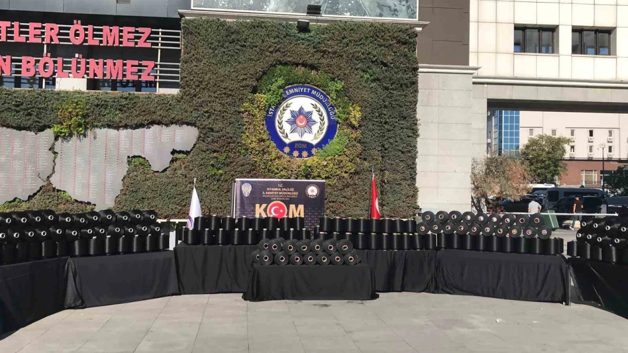 İstanbul'da 10 ton kaçak polyester iplik ele geçirildi