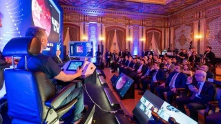 �stanbul'dan Mu�'taki hastaya 5G ile b�brek ta�� ameliyat�