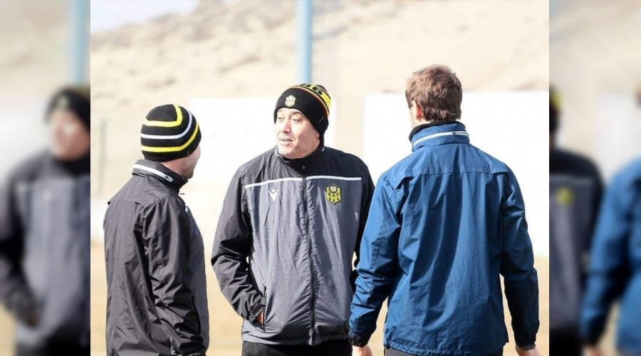 �stifadan futbolcular d�nd�rd�