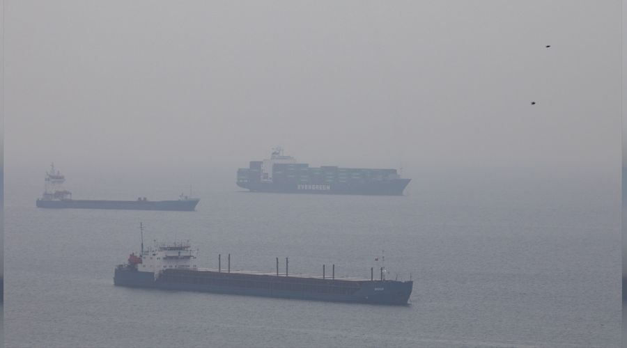 �zmir sis alt�nda kald�