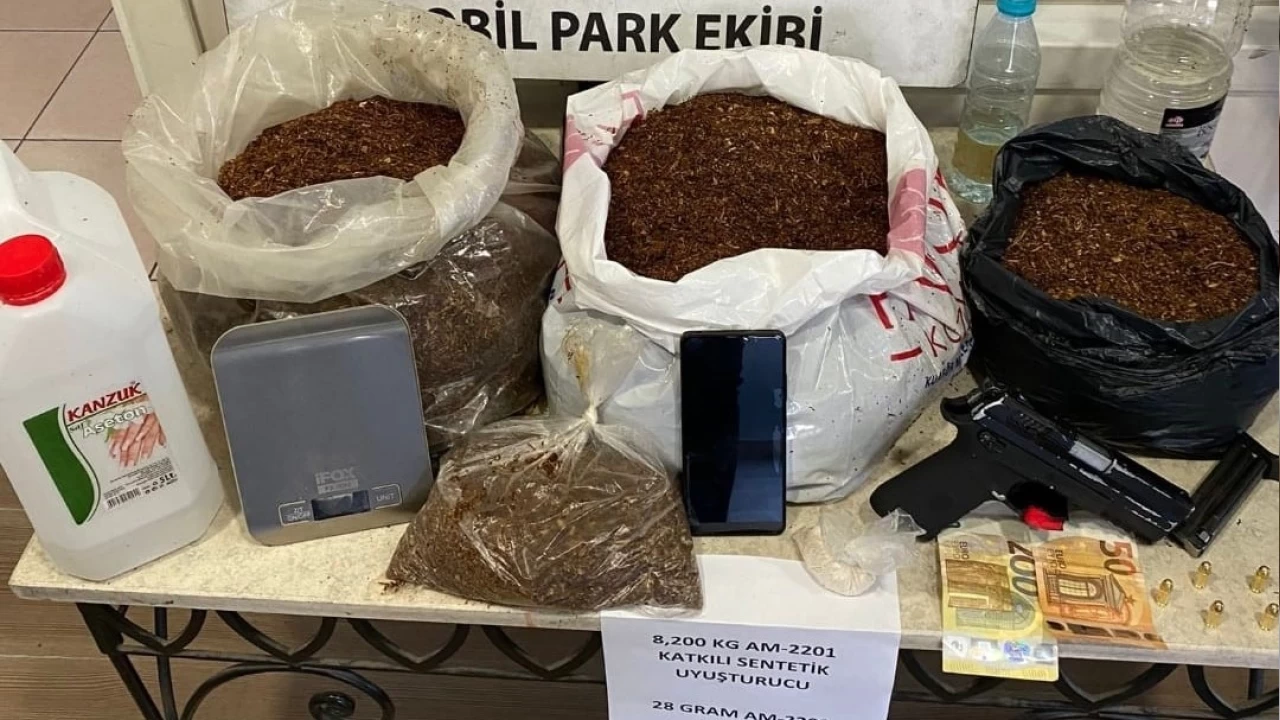 Kağıthane'de uyuşturucu operasyonu: 8 gözaltı