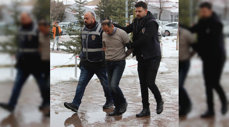 Kay�nbiraderini �ld�ren eni�te adliyede 