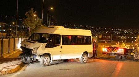 Kayseri'de 6'sı asker 8 kişi yaralandı