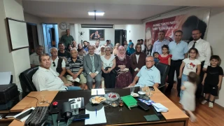 Kepek�i �zmir'de sendikalar, sivil toplum kurulu�lar� ve esnafla bulu�tu