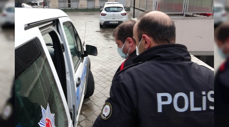 K�rm�z� ���kta ge�en doktor tutukland�