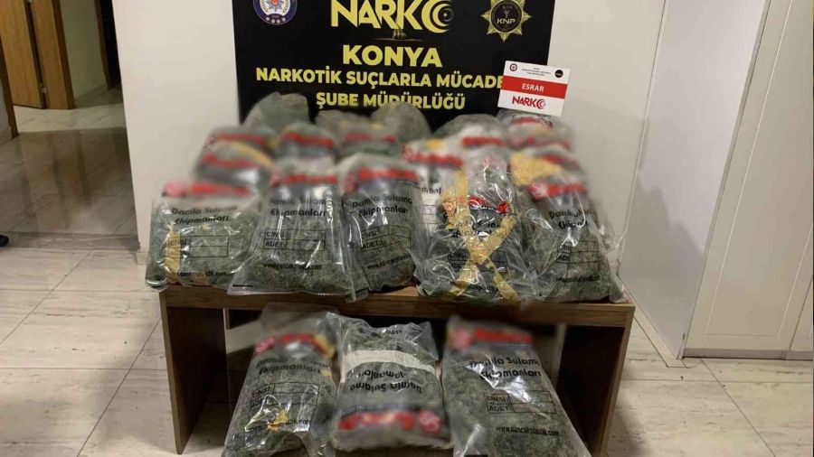 Konya'da 23 kilo esrar ele geçirildi