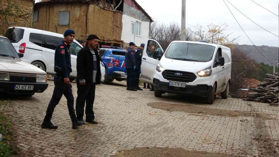K�tahya'da kad�n cesedi bulundu