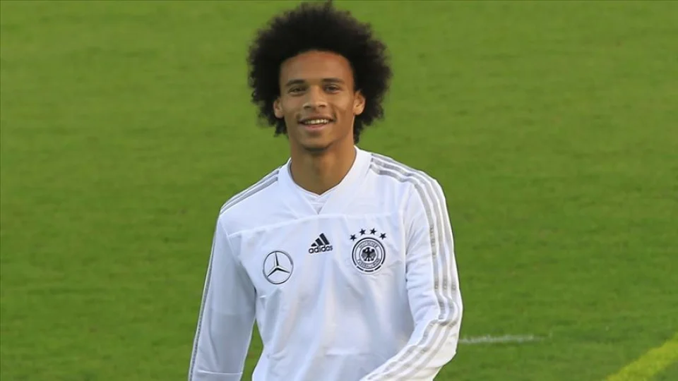 Leroy Sane Galatasaray'ı ve milli takımı bırakıyor