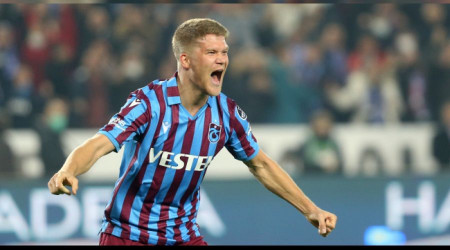 Lider ikinci yarıya galibiyetle başladı